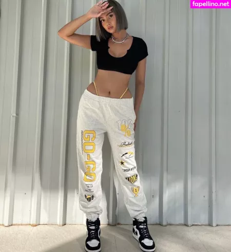Nikahigashionna OnlyFans Thumbnail #t1EfEDWd7X