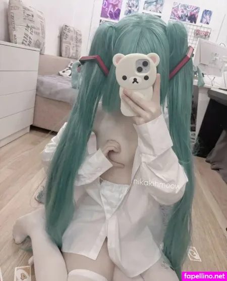 Nikakihmeow OnlyFans Thumbnail #CaSMCirLlV