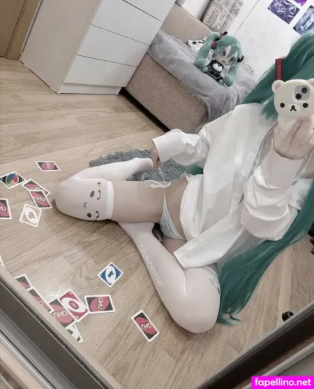 Nikakihmeow OnlyFans Thumbnail #aNGwusXJ8A