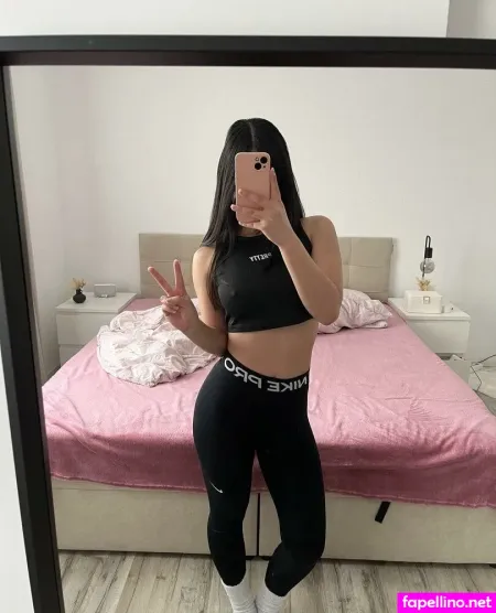 Nike Pro Leggings Main Profile Photo