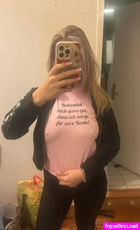 Nike101 OnlyFans Thumbnail #BKCzIn1uRH