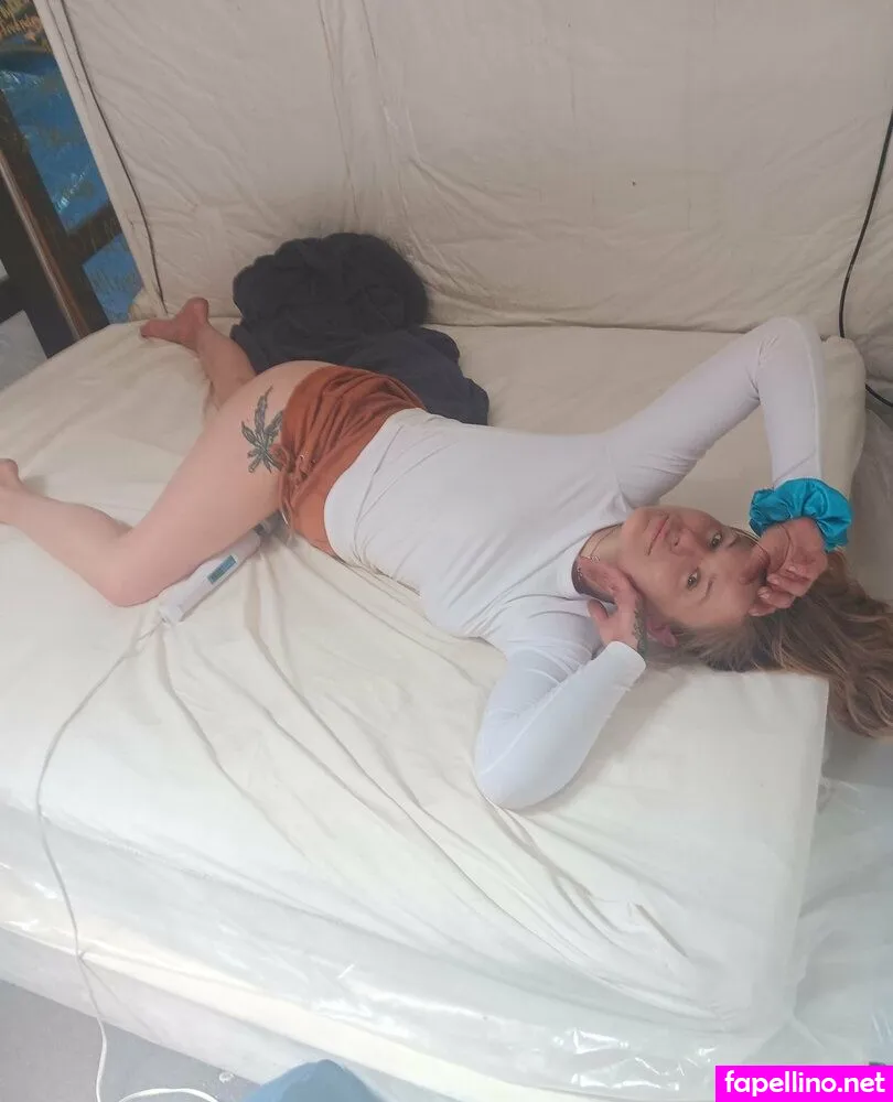 hnnqz, nikhannah Nude Leaked OnlyFans Photo #lq7WQI4xS9