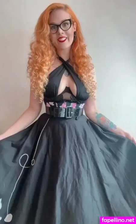 Niki Foxmutt 1 OnlyFans Thumbnail #MuLj7JHxBA