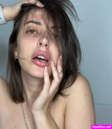 Niki Iii OnlyFans Thumbnail #UxCsKPSXVz