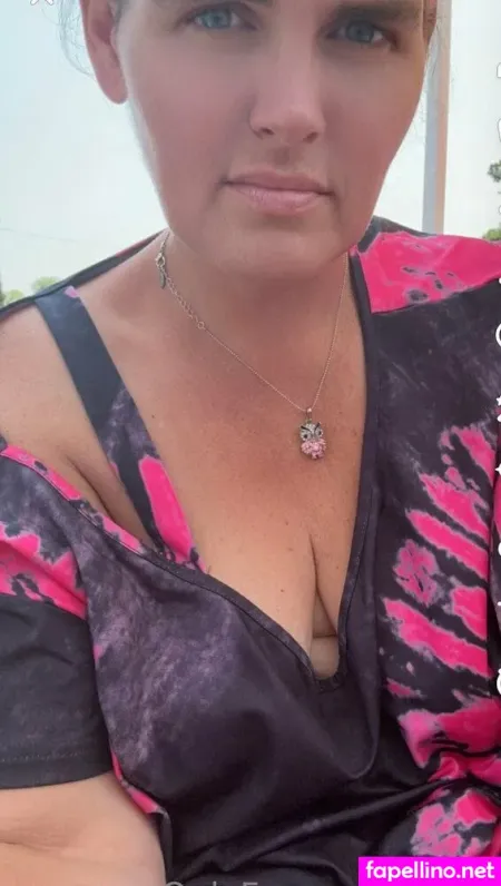 Niki J OnlyFans Thumbnail #AOcVfmrMBm