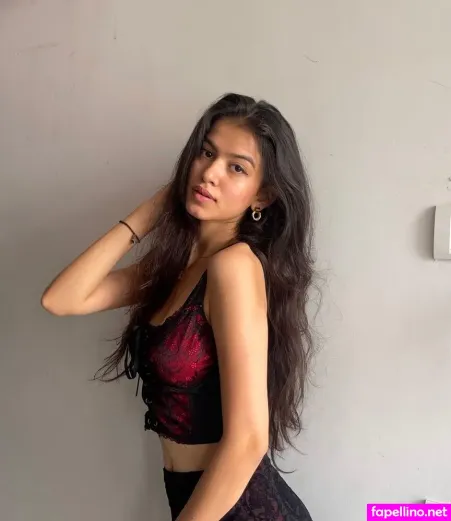 Niki Lalwani OnlyFans Thumbnail #RCz3Rgf50i