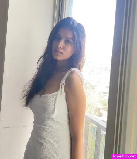 Niki Lalwani OnlyFans Thumbnail #WEUA6zNkH9