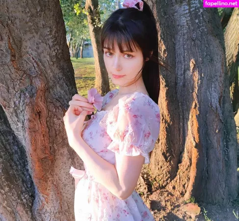 Niki Tyan17 OnlyFans Thumbnail #dpmCg2O5ib