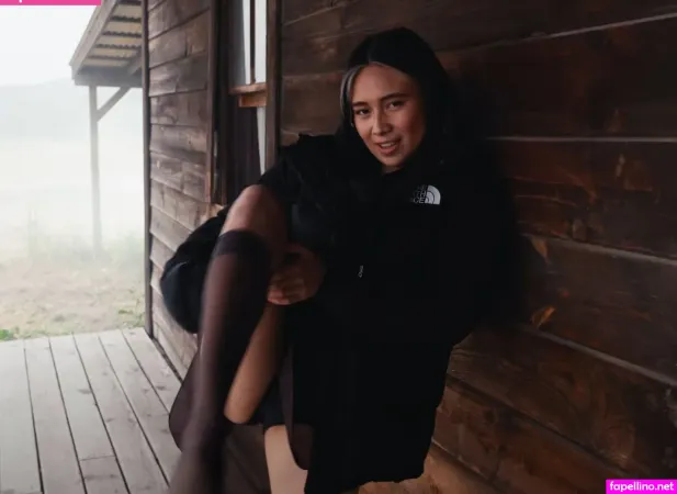 Niki Zefanya Main Profile Photo