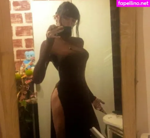 Niki Zmf OnlyFans Thumbnail #1THneSid0P