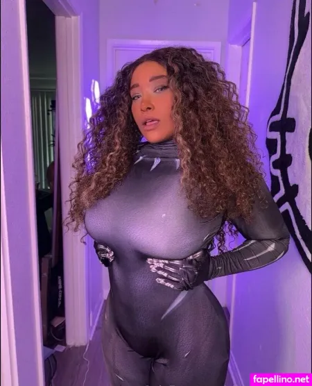 Nikiareneefree OnlyFans Thumbnail #XZL9WzqUp7