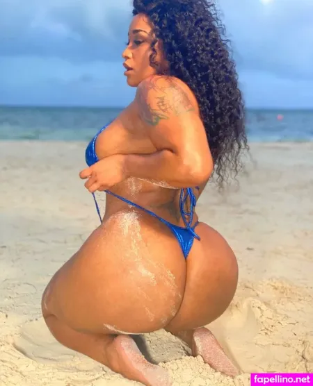 Nikiareneefree OnlyFans Thumbnail #YCOmX9Mm0Y