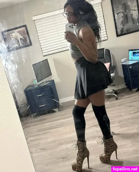 Nikii Play Main Profile Photo