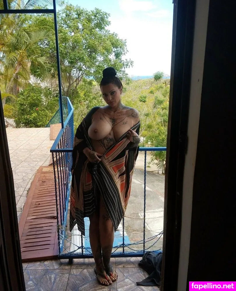 nikitadenise_, therealnikitadenise Nude Leaked OnlyFans Photo #VCudDH6HnK