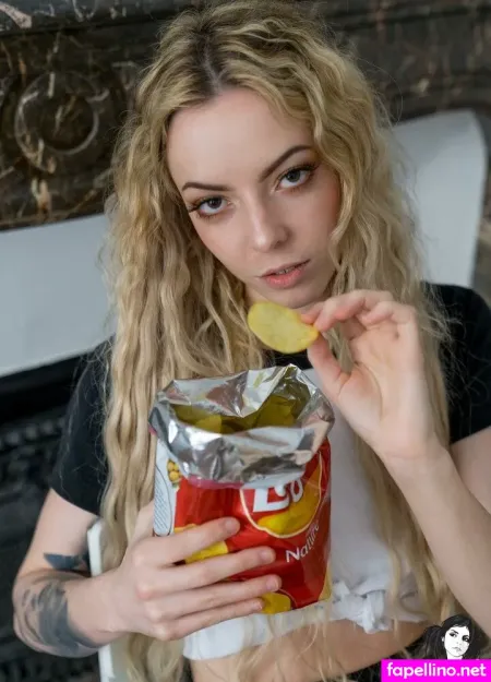 Nikitaray OnlyFans Thumbnail #7mYAmmMTuJ