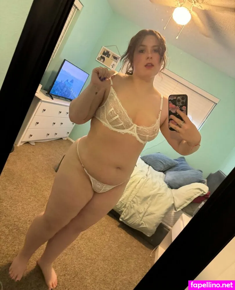 nikki_8, nikkilaw8 Nude Leaked OnlyFans Photo #5iDw2jhPYA
