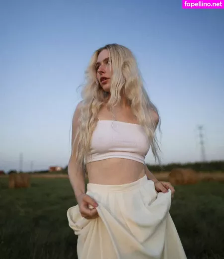 Nikki Beiar OnlyFans Thumbnail #Jf2Q8wpRRb