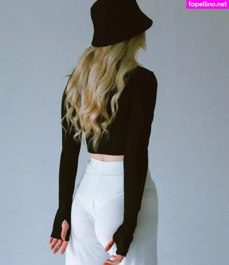 Nikki Beiar OnlyFans Thumbnail #t9IYcN2SLS