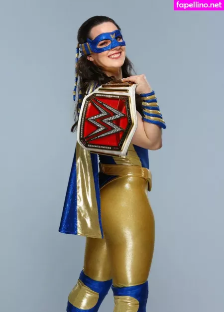 Nikki Cross OnlyFans Thumbnail #UJrwUe8cuj
