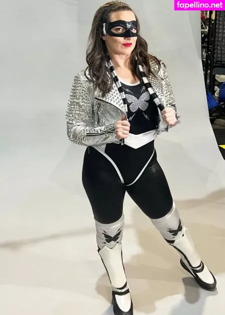 Nikki Cross OnlyFans Thumbnail #rckrEH8YrQ