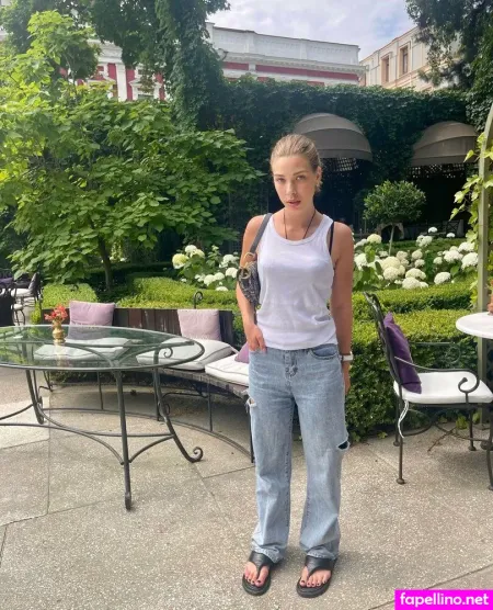 Nikki Delavega OnlyFans Thumbnail #0X2uplhEUI