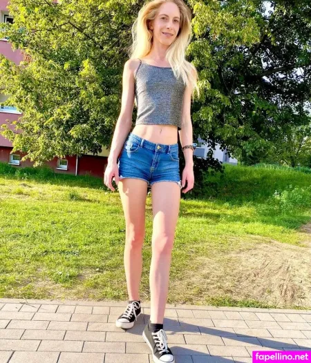 Nikki Gia OnlyFans Thumbnail #l4vzwrKSkf