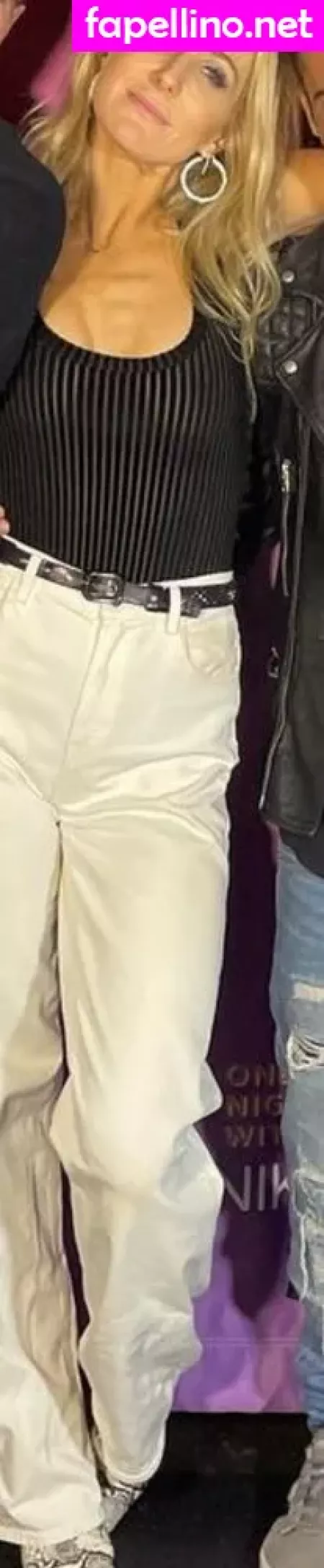 Nikki Glaser OnlyFans Thumbnail #VOLzMKVtpq