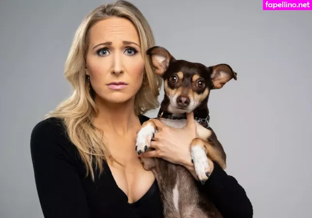 Nikki Glaser OnlyFans Thumbnail #jjOhsRIfRR