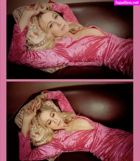 Nikki Glaser OnlyFans Thumbnail #tpr2GGLwip