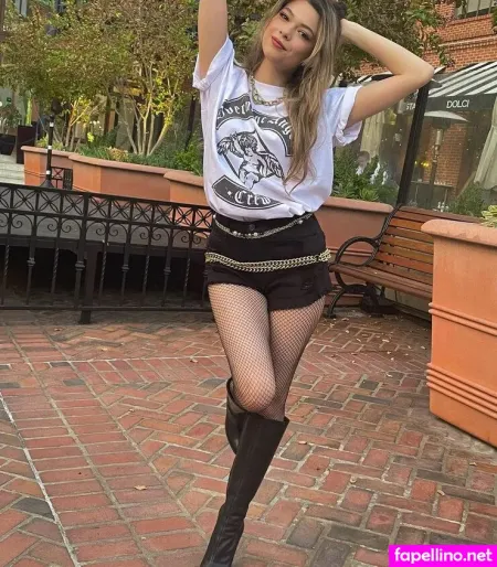 Nikki Hahn OnlyFans Thumbnail #1A0xnpHKe3