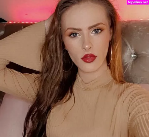 Nikki Harper OnlyFans Thumbnail #7WUZNnD89J