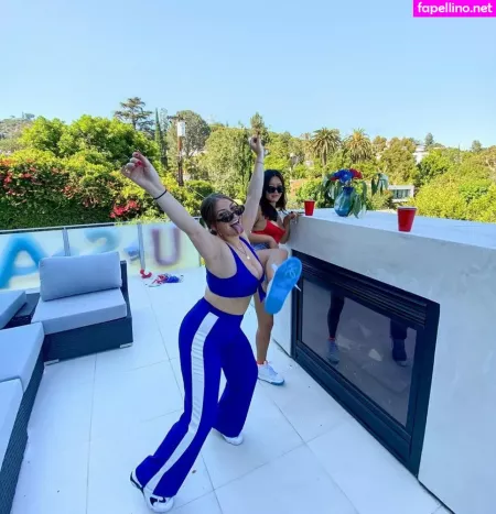 Nikki Kay OnlyFans Thumbnail #EMKYKMkclL