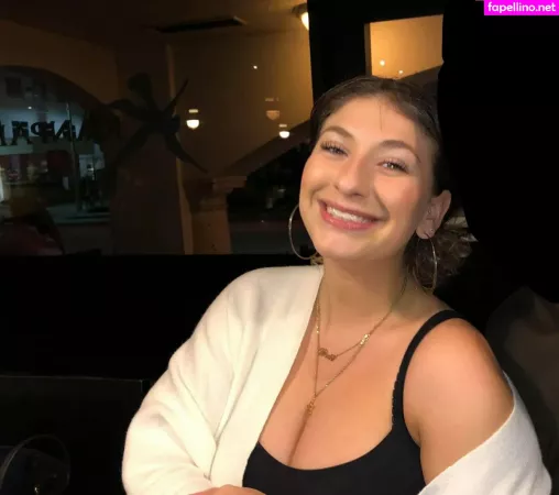 Nikki Kay OnlyFans Thumbnail #hmOoQ52AXI