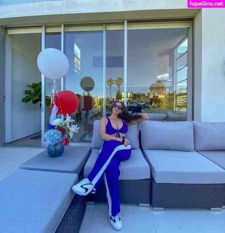 Nikki Kay OnlyFans Thumbnail #uL3i4xnlld