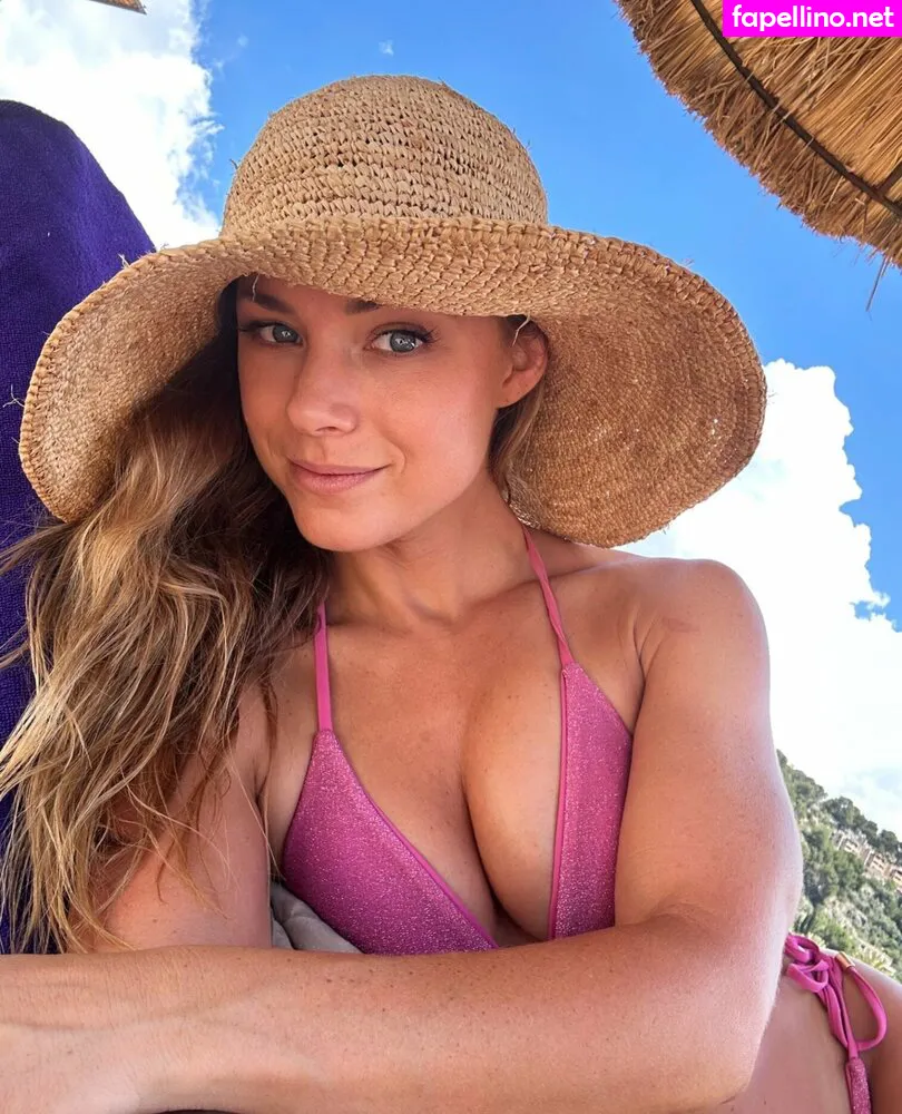 NikkiLeighxo, missnikkileigh Nude Leaked OnlyFans Photo #vIBImu6VyZ