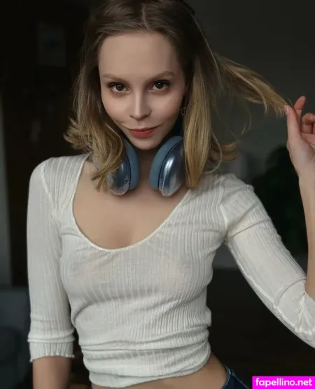 Nikki Mills Private OnlyFans Thumbnail #0GZvTwcmzc