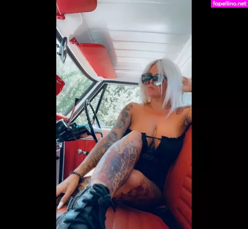 Nikki N9ne OnlyFans Thumbnail #08fNOJIV9G