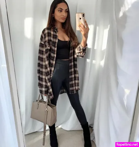 Nikki Rai OnlyFans Thumbnail #cOir4TlqgD