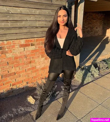 Nikki Rai OnlyFans Thumbnail #z15HJ0b4TQ