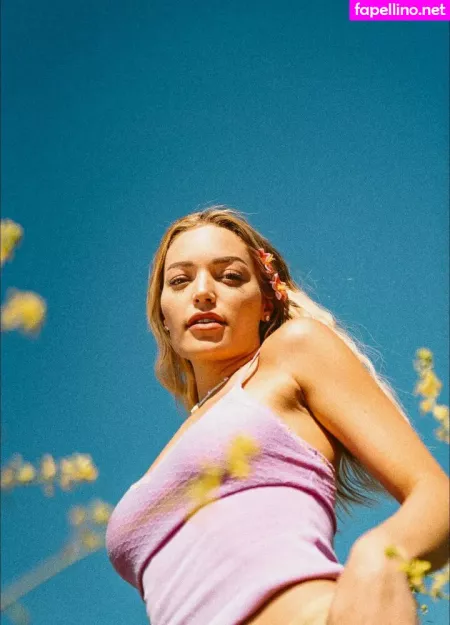 Nikki Rose OnlyFans Thumbnail #R8WWwxBZzB