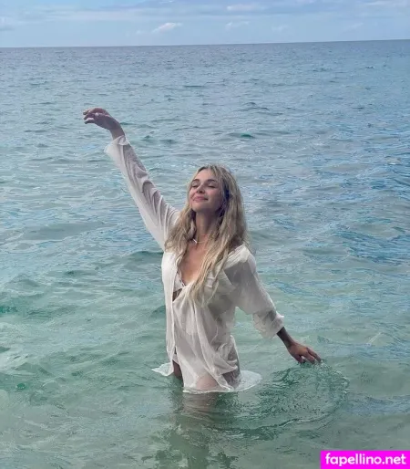 Nikki Roumel OnlyFans Thumbnail #FGo4NprGtJ