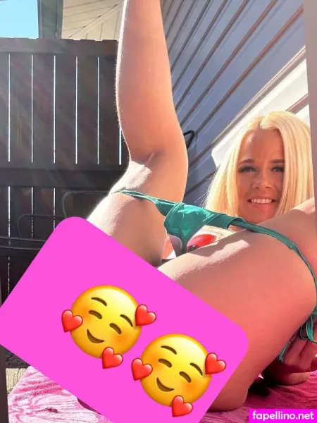 Nikkibifree OnlyFans Thumbnail #ECzUxhM2x9
