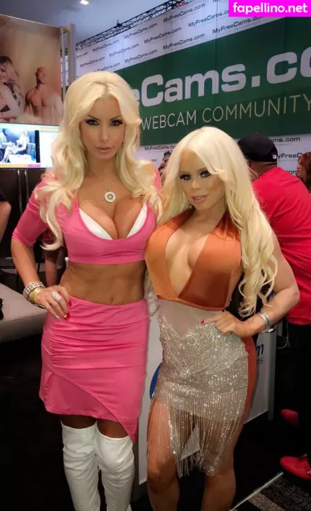 Nikkidelano OnlyFans Thumbnail #F42fBpOOcl