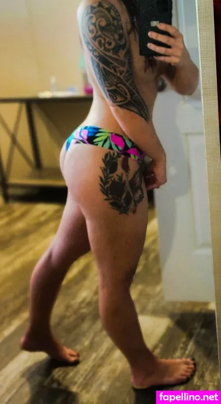 Nikkielliott OnlyFans Thumbnail #1TwzUKEBfb