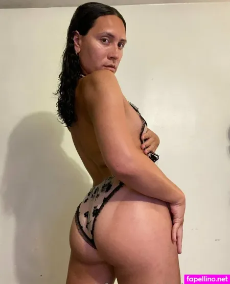 Nikkifineaf OnlyFans Thumbnail #BFzo5BQruH