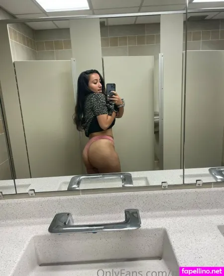 Nikkigeeks OnlyFans Thumbnail #6l50vxdYBU