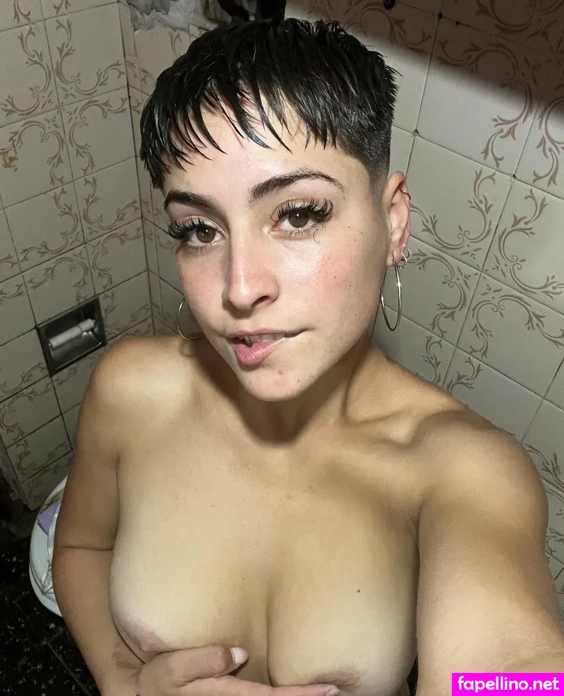 camel.3097082, nikkiiikirilenka Nude Leaked OnlyFans Photo #7PBe3SspnZ