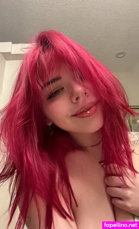 Nikkiistar OnlyFans Thumbnail #RJp9peax20