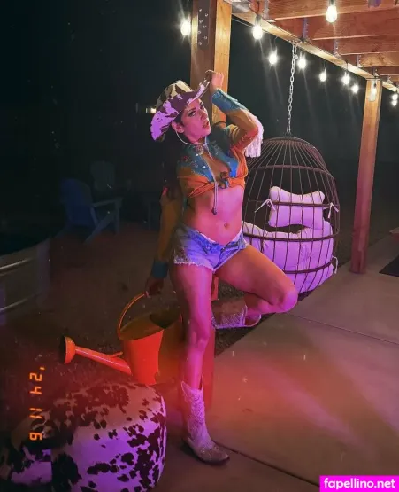 Nikkiknightlyfree OnlyFans Thumbnail #rXGuKthW3O