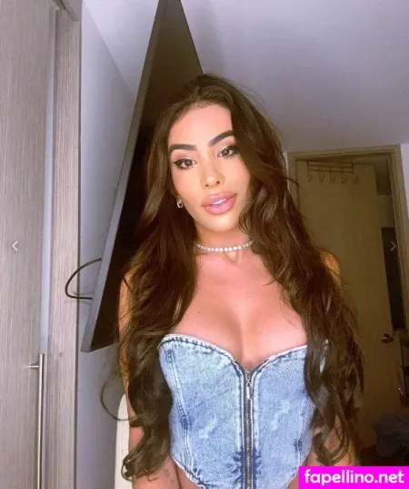 Nikkinoir Main Profile Photo